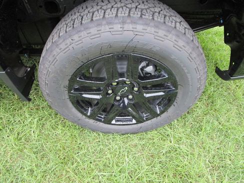 New 2026 Chevrolet Silverado 1500 RST w/ RST Select Package RWD image 16