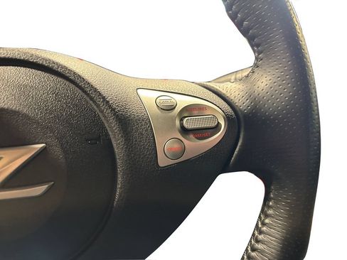 Used 2020 Nissan 370Z Coupe RWD image 29