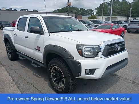 Used 2014 Toyota Tacoma 4x4 Double Cab w/ SR5 Package image 6