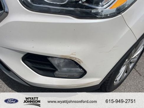 Used 2017 Ford Escape Titanium FWD image 10