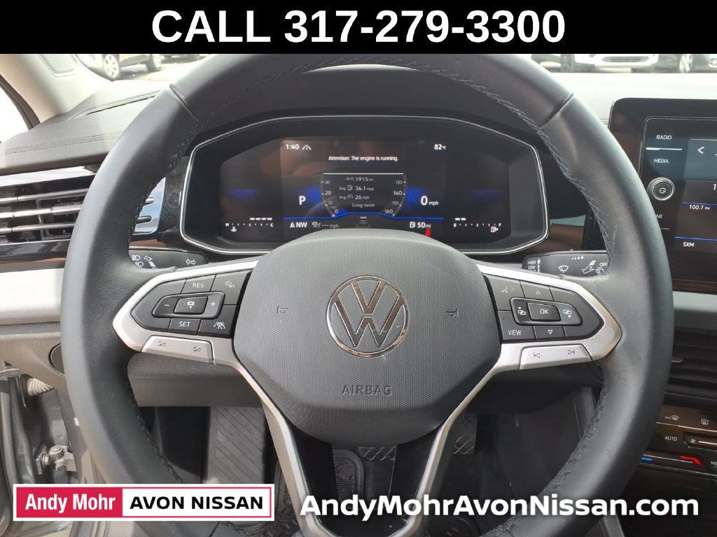 Used 2025 Volkswagen Jetta SE FWD image 23