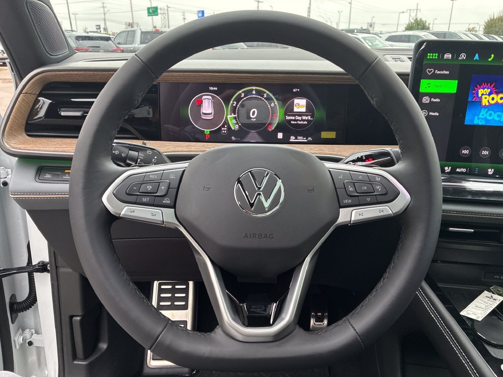 New 2027 Volkswagen Atlas SEL R-Line AWD/4WD image 12