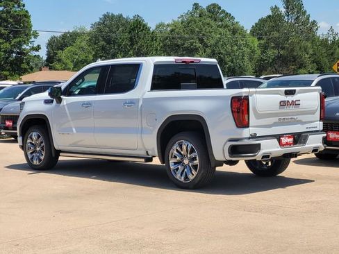 New 2026 GMC Sierra 1500 Denali w/ Denali Reserve Package AWD/4WD image 4