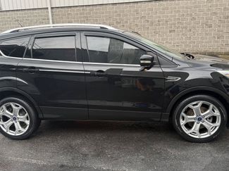 Used 2019 Ford Escape Titanium FWD video 1