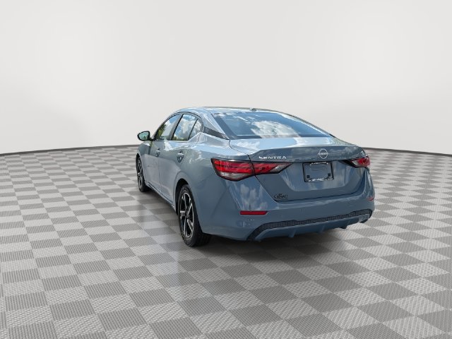 Used 2024 Nissan Sentra SV FWD image 9