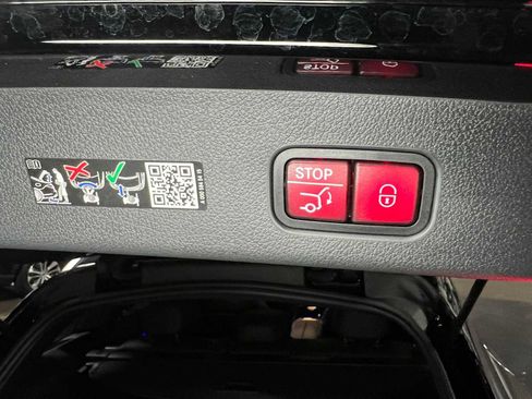 Certified 2026 Mercedes-Benz GLC 300 4MATIC image 17