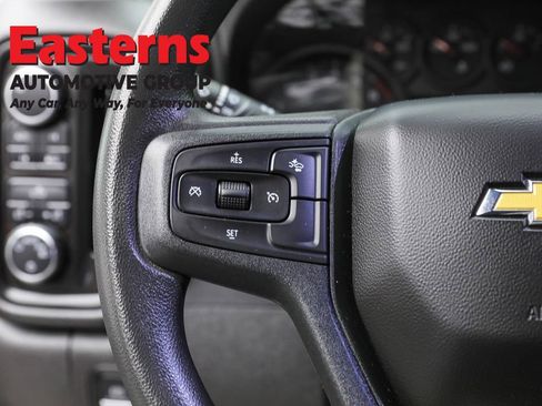 Used 2022 Chevrolet Silverado 1500 Custom image 15