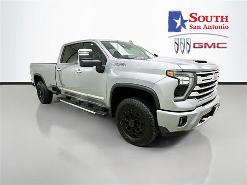 Used 2024 Chevrolet Silverado 3500 High Country w/ High Country Premium Package image 1