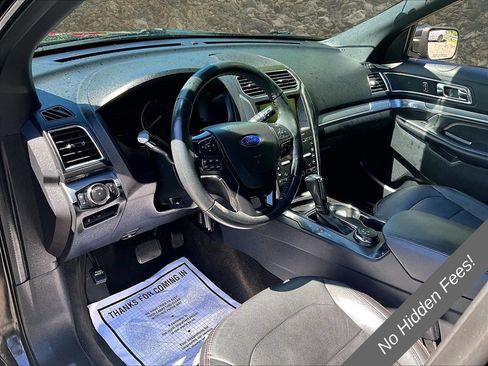 Used 2017 Ford Explorer Sport w/ Equipment Group 401A AWD/4WD image 12