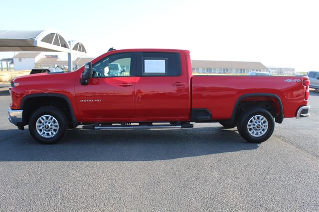 Used 2025 Chevrolet Silverado 2500 LT w/ Safety Package AWD/4WD image 8