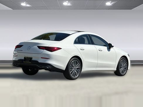Used 2026 Mercedes-Benz CLA 250 image 8