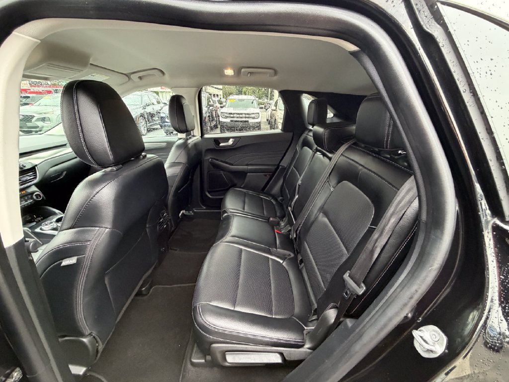 Used 2022 Ford Escape Titanium AWD/4WD image 35