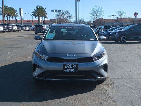 Certified 2024 Kia Forte LXS w/ LXS Technology Package image 2