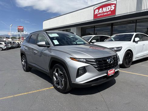 Used 2022 Hyundai Tucson SEL AWD/4WD image 2