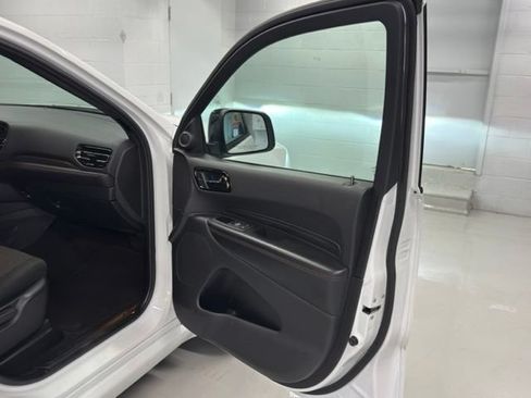 Used 2025 Dodge Durango GT AWD/4WD image 14