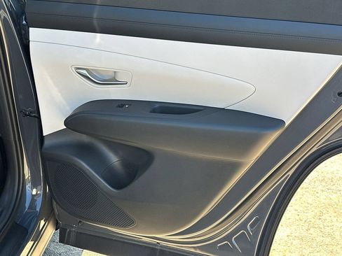 New 2026 Hyundai Tucson SEL FWD image 17