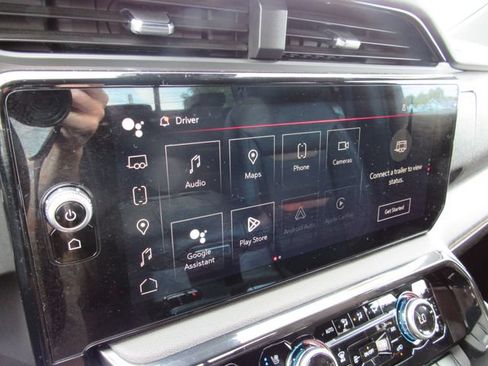 Used 2024 GMC Sierra 1500 AT4 w/ Technology Package AWD/4WD image 23