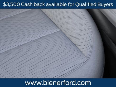 New 2026 Ford Explorer Platinum w/ LUX Leather Package image 17