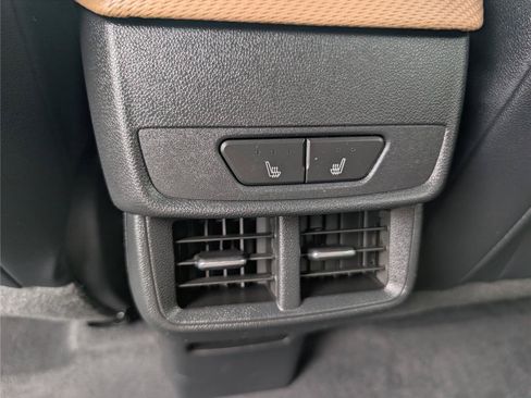 Used 2025 Chevrolet Equinox ACTIV w/ Convenience Package III AWD/4WD image 15