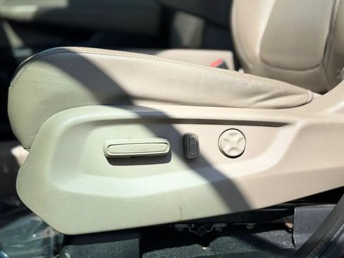 Used 2019 Honda Odyssey EX-L image 18