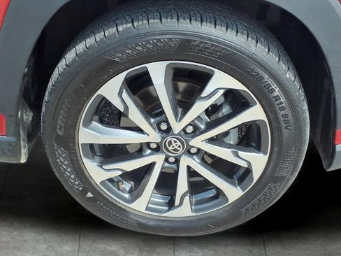Used 2023 Toyota Corolla Cross XLE AWD/4WD image 9