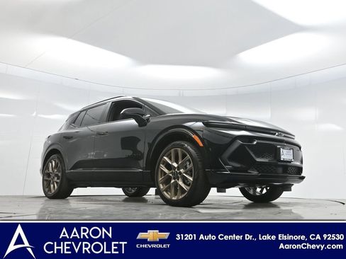 New 2026 Chevrolet Equinox EV RS image 2