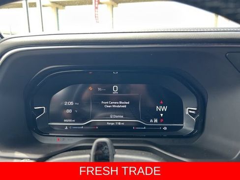 Used 2023 GMC Yukon Denali Ultimate AWD/4WD image 25