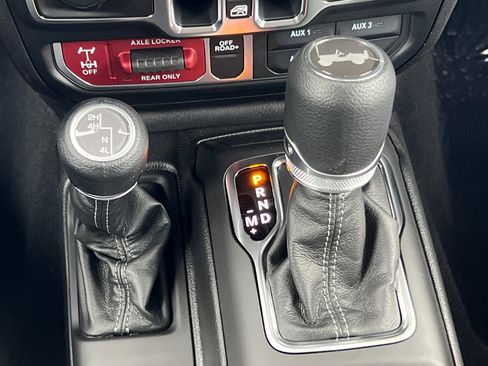 New 2026 Jeep Wrangler Unlimited Sport image 18