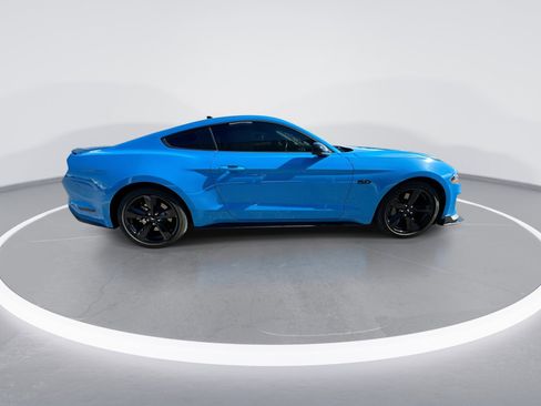 Used 2023 Ford Mustang GT Premium w/ Equipment Group 401A RWD image 9
