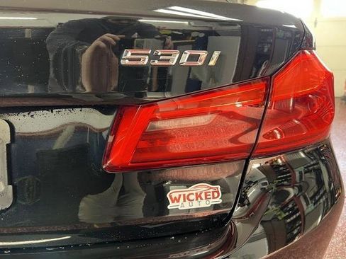 Used 2019 BMW 530i xDrive w/ Premium Package AWD/4WD image 5