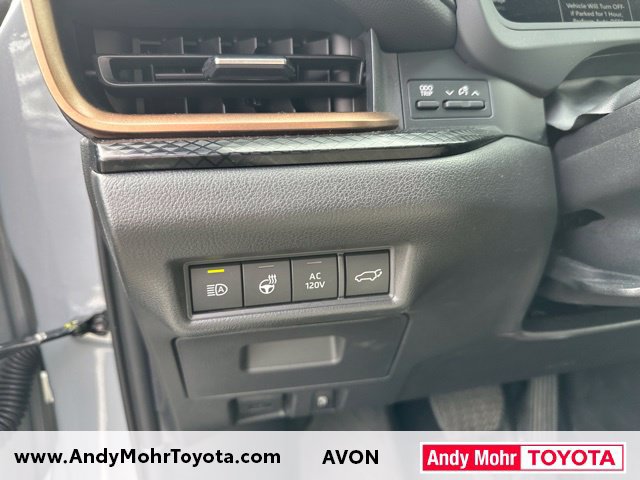 Used 2026 Toyota Grand Highlander AWD Hybrid image 11
