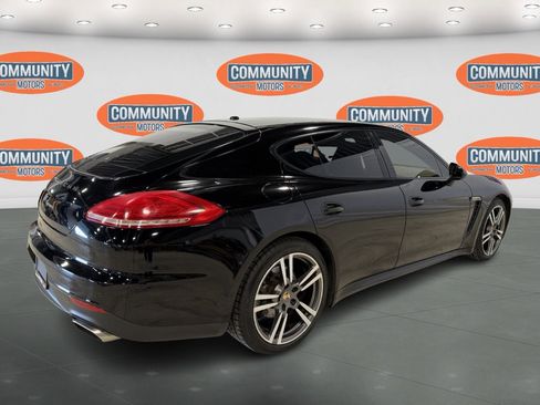 Used 2014 Porsche Panamera image 8