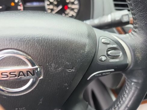 Used 2018 Nissan Pathfinder Platinum w/ Cargo Package AWD/4WD image 17