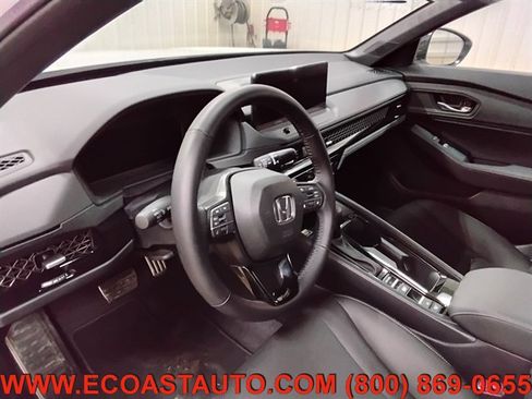 Used 2025 Honda Accord Sport image 11