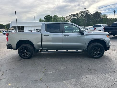 Used 2024 Chevrolet Silverado 1500 Custom Trail Boss w/ LPO, Dark Essentials Package AWD/4WD image 5