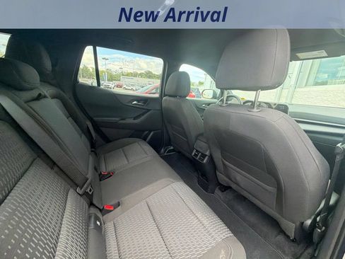 Used 2026 Chevrolet Equinox LT AWD/4WD image 6