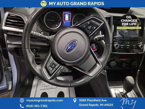 Used 2023 Subaru Forester Premium image 13