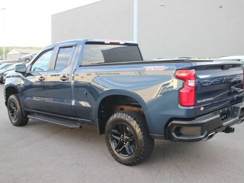 Used 2020 Chevrolet Silverado 1500 Custom Trail Boss w/ Custom Convenience Package AWD/4WD image 24
