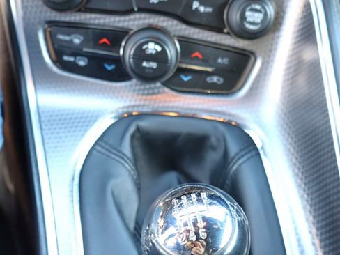 Used 2016 Dodge Challenger SRT Hellcat image 17