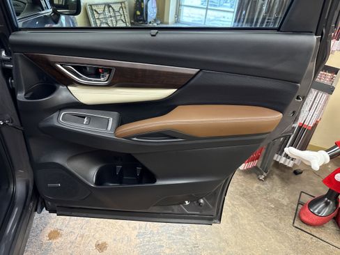 Used 2022 Subaru Ascent Touring w/ Popular Package #2A image 16