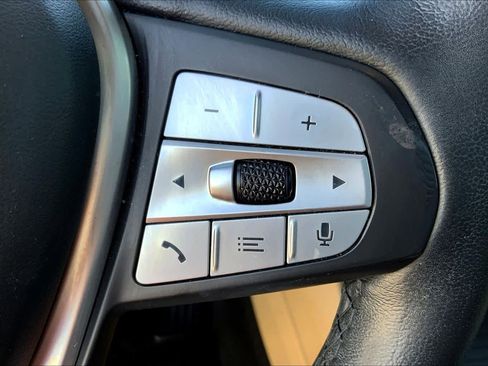 Used 2022 BMW X3 xDrive30i w/ Premium Package 2 image 22