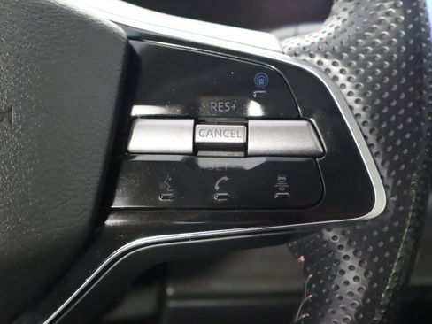 Used 2024 Nissan Ariya AWD image 35
