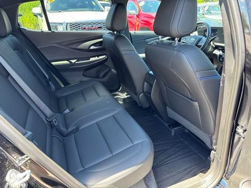 Used 2025 Buick Envista Sport Touring FWD image 22