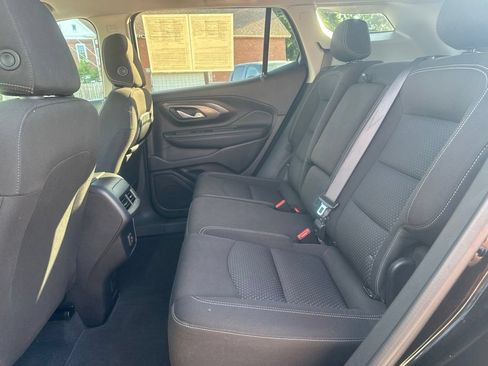 Used 2024 GMC Terrain SLE w/ Driver Convenience Package AWD/4WD image 20