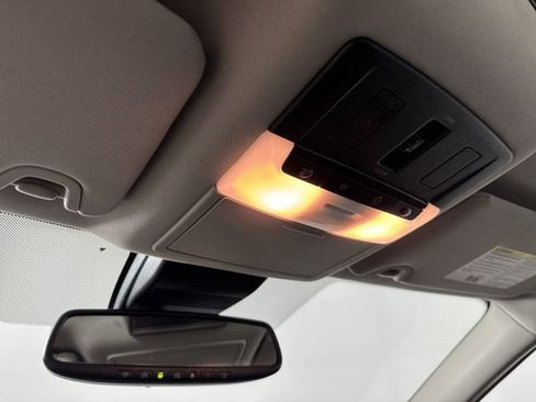 Used 2020 Nissan Altima 2.5 Platinum image 10