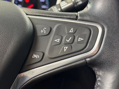Used 2022 Chevrolet Equinox LT FWD image 38