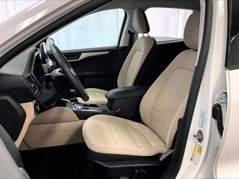 Used 2022 Ford Escape SE w/ Convenience Package image 24