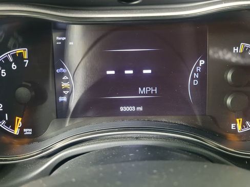 Used 2020 Jeep Grand Cherokee High Altitude image 22