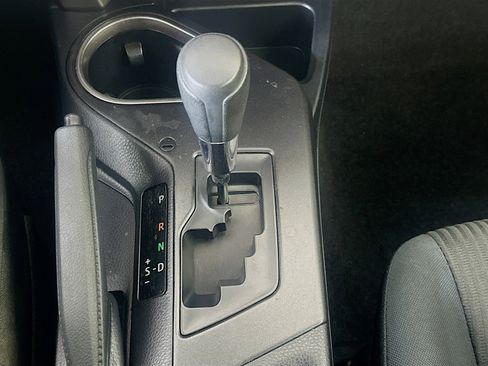 Used 2018 Toyota RAV4 LE w/ Carpet Mat Package FWD image 24