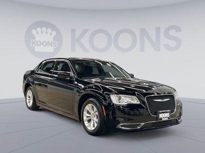 Used 2023 Chrysler 300 Touring
